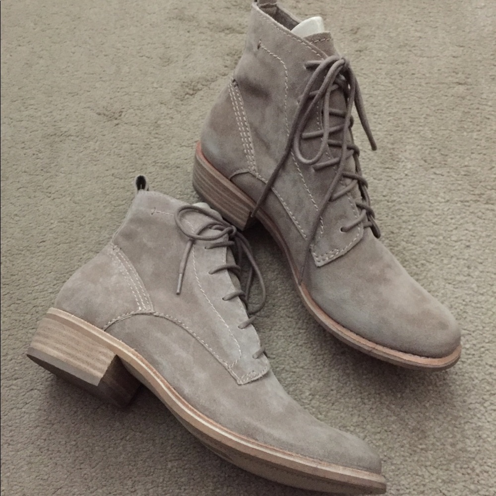 Dolce vita suede lace up bootie - Picture 3 of 7